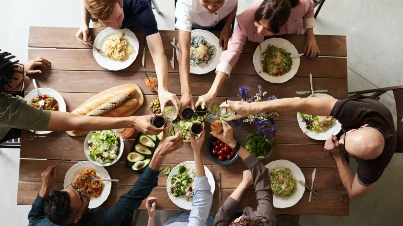 Como manter a dieta e uma alimentação saudável e ir a festas