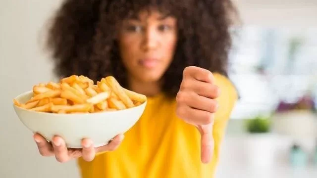 Evite fritos e alimentos gordurosos