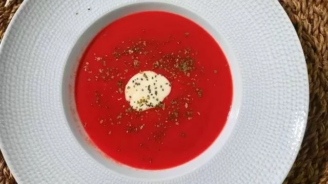 Receita de Sopa de beterraba