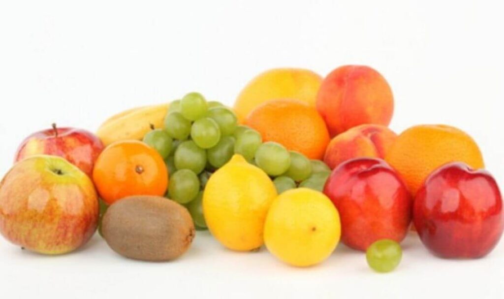 Foto de fruta. qual a quantidade de fruta que se deve ingerir diáriamente?